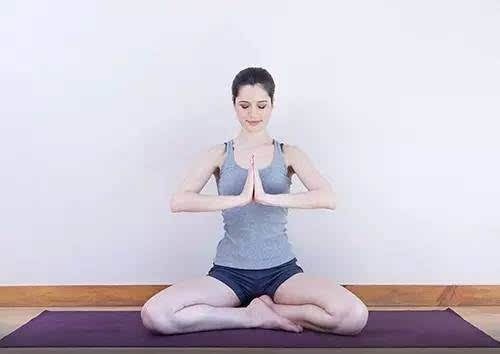 瑜伽初学者练习瘦身瑜伽的注意事项5