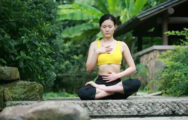 瑜伽呼吸法讲解 放松的十大呼吸技巧2